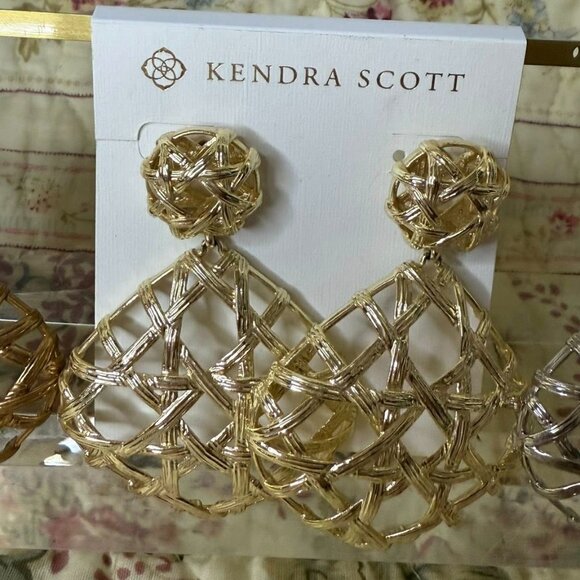 Kendra Scott Natalie Statement Earrings - Picture 1 of 1